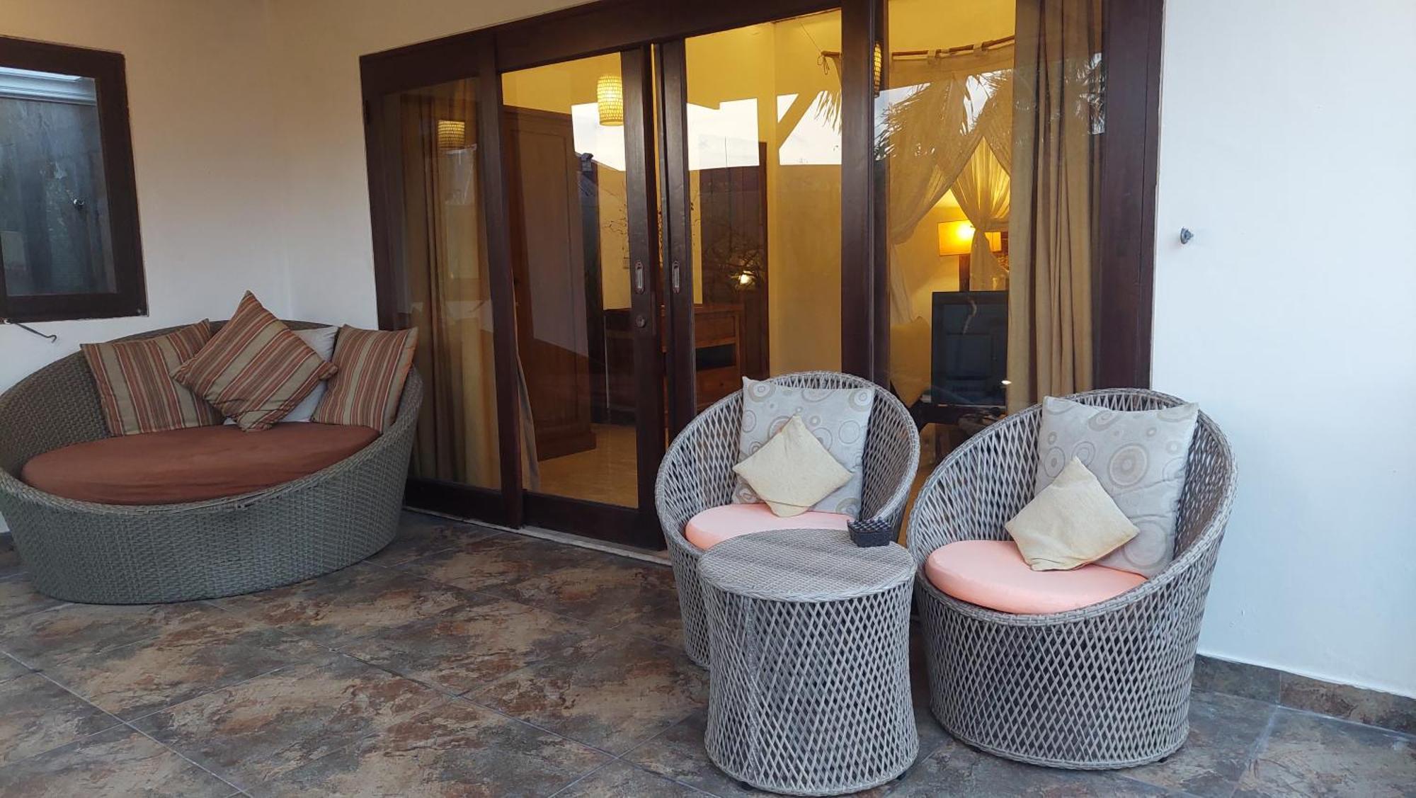Villa Heliconia Seminyak  Ruang foto