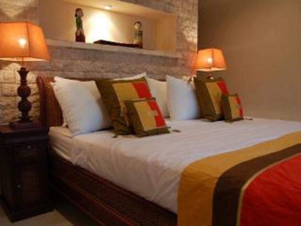 Villa Heliconia Seminyak  Bagian luar foto